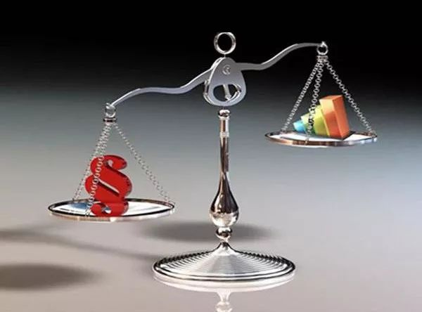 企業(yè)應(yīng)如何實(shí)現(xiàn)戰(zhàn)略性薪酬管理？